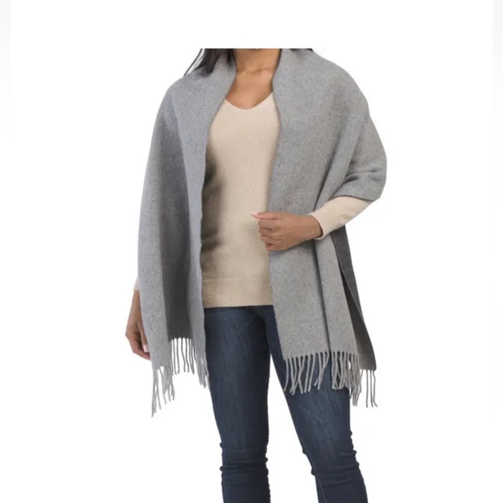 ITALIAN WOLLEN TREASURES  Wool And Cashmere Scarf Made In Italy Gray 20”W x 79”L